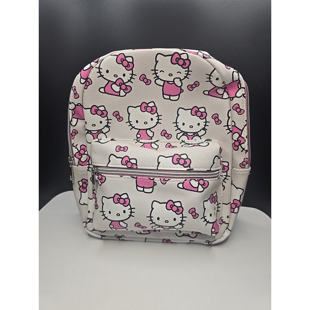 NWT Fast Forward Sanrio‎ 11' Small Backpack - Pink Hello Kitty